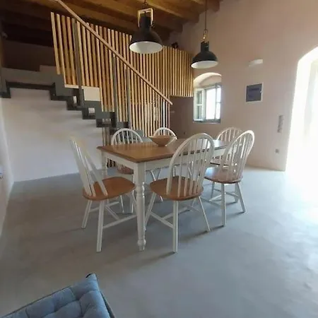Traditional House In Kalamos * Spilies
