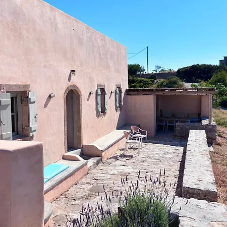 Traditional House In Kalamos Villa