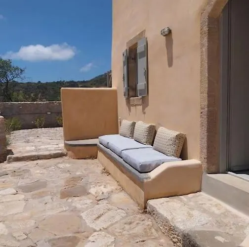 Βίλα Traditional House In Kalamos Spilies