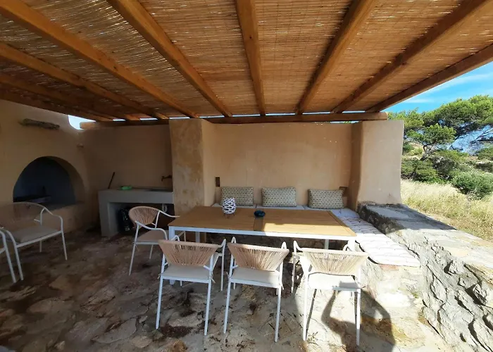 Βίλα Traditional House In Kalamos
